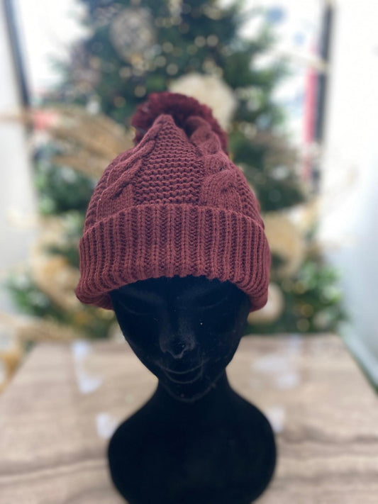 GILLIAN BOBBLE HAT - BURGUNDY