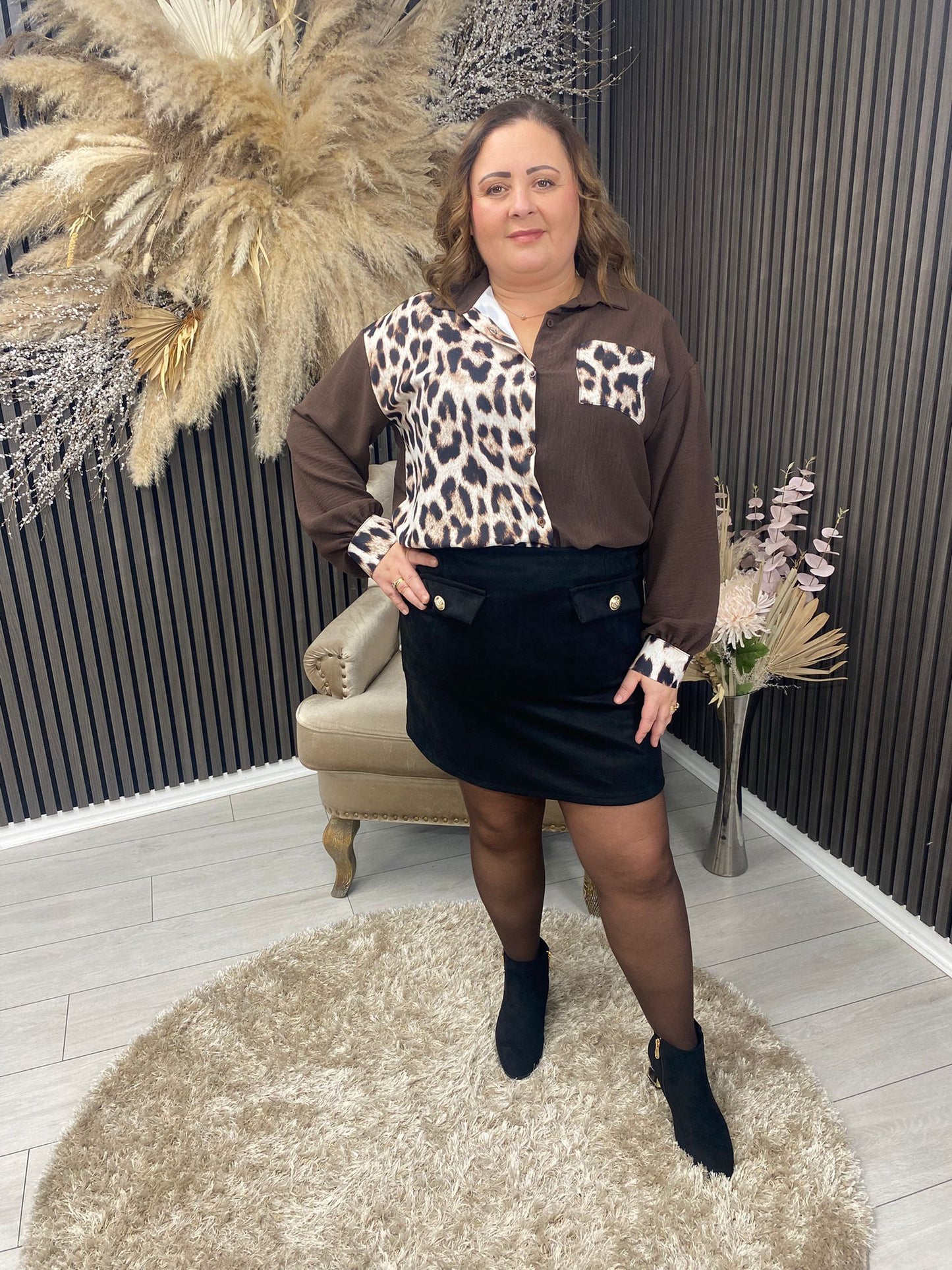 CONNIE SHIRT - BROWN/ANIMAL