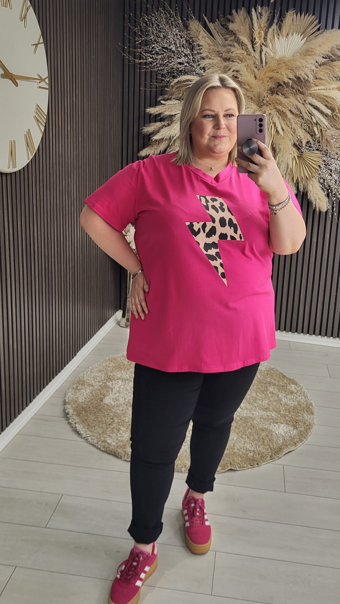 DYMPNA T-SHIRT - PINK