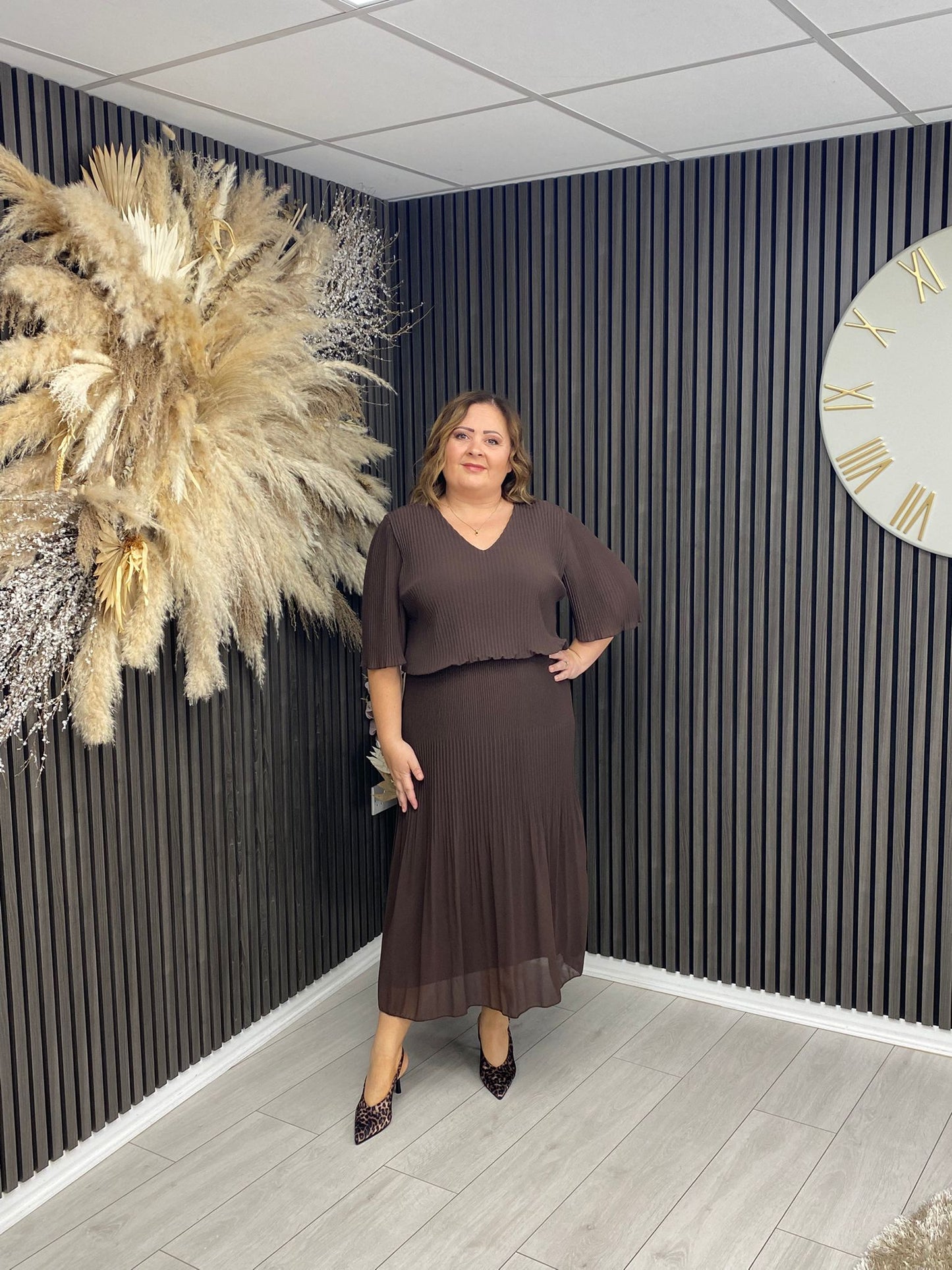 STACEY DRESS - BROWN