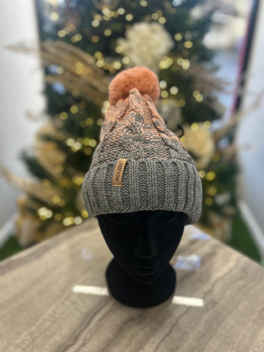 LOLA BOBBLE HAT - GREY/PEACH
