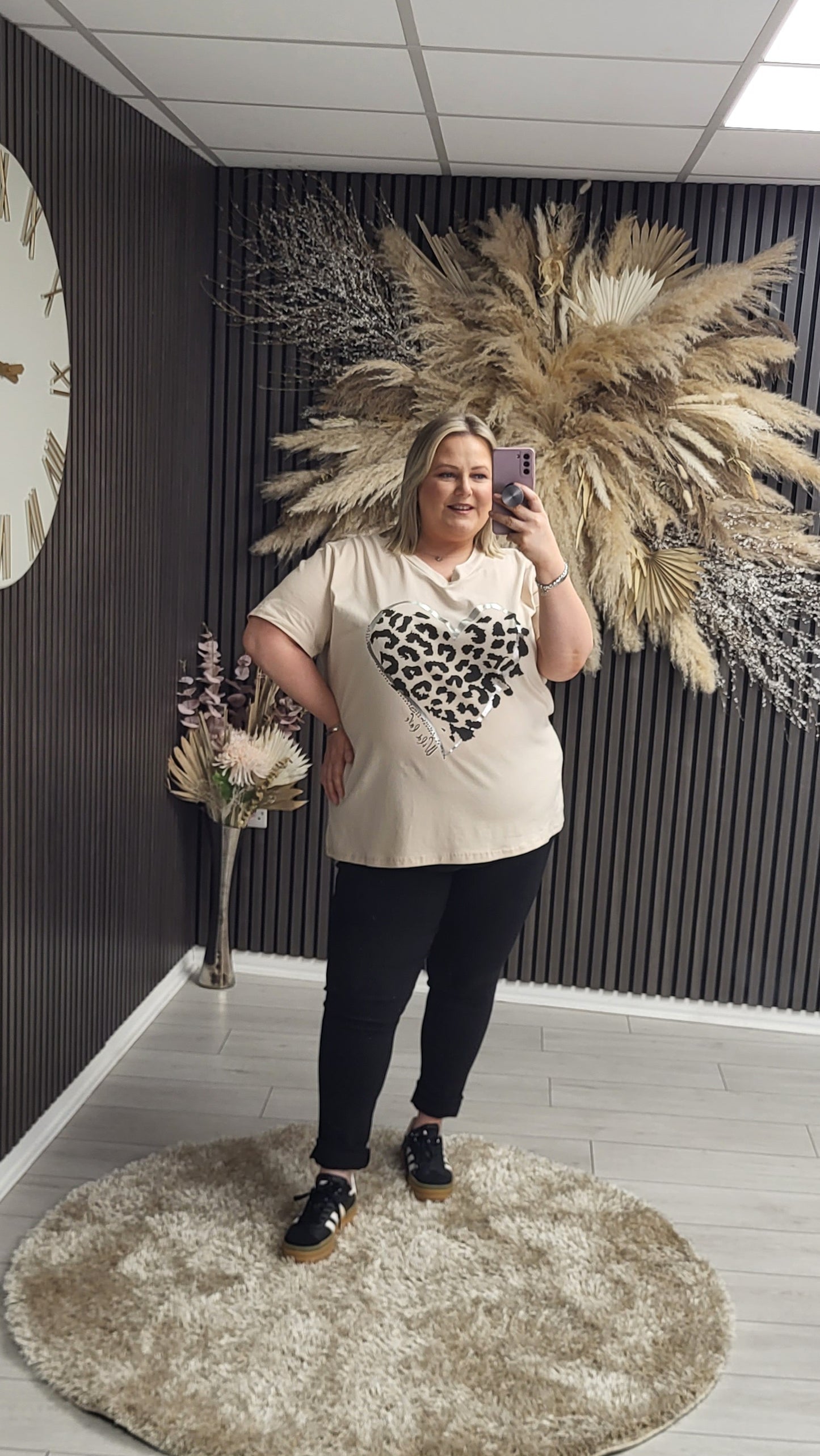 DARLENE T-SHIRT - BEIGE