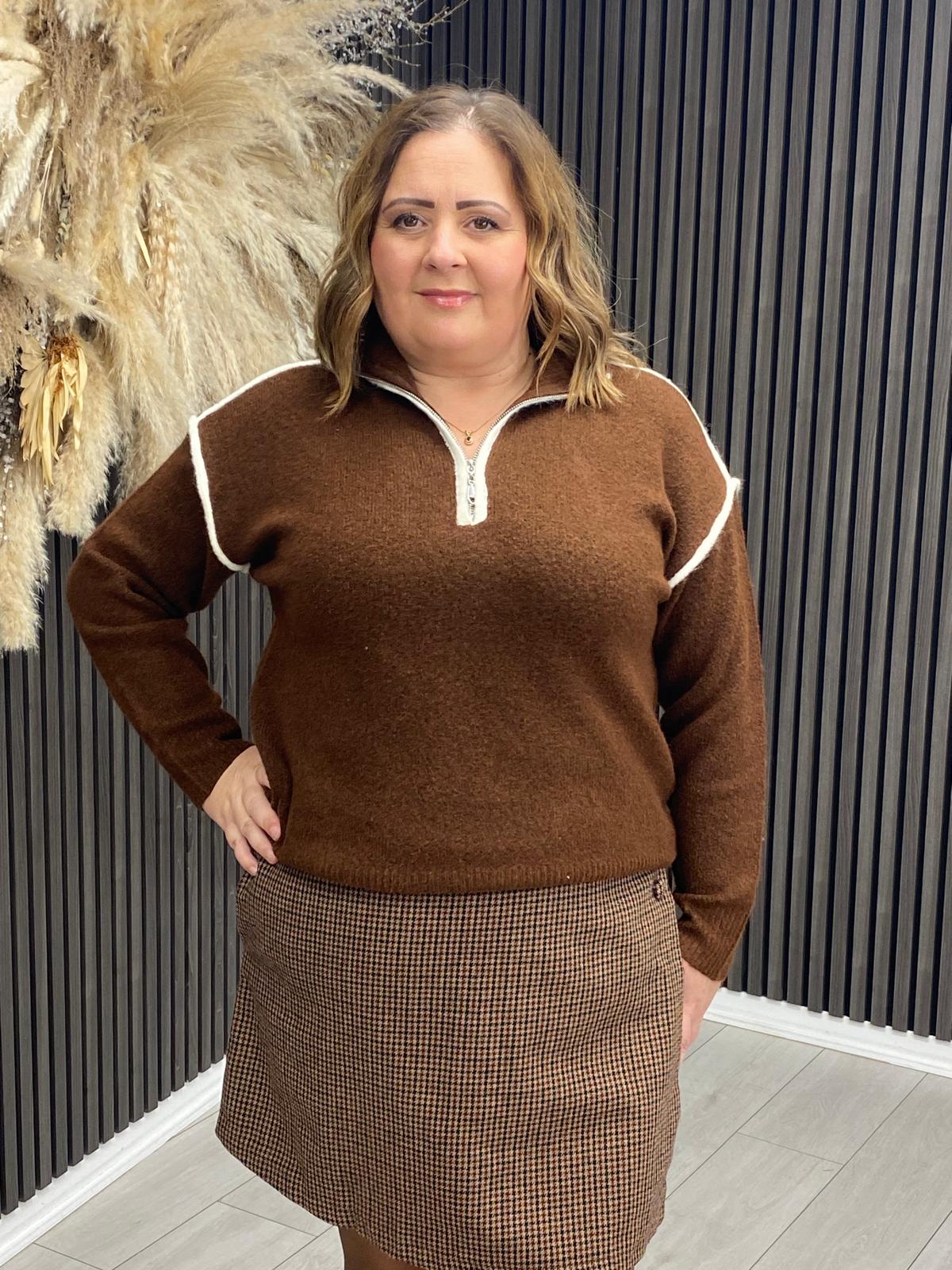 ESTHER JUMPER - BROWN