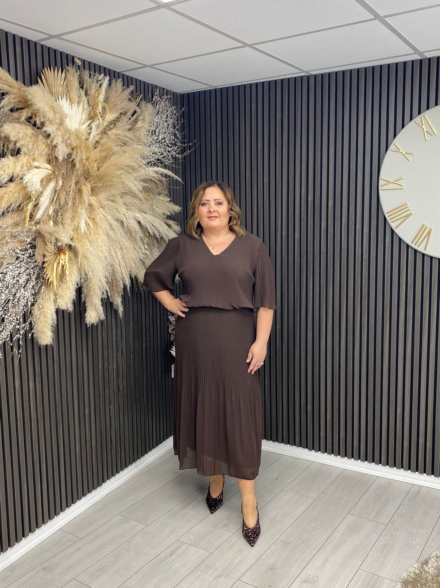 STACEY DRESS - BROWN