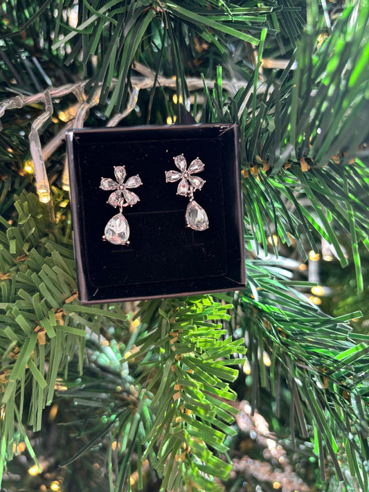 CORA EARRINGS - SILVER