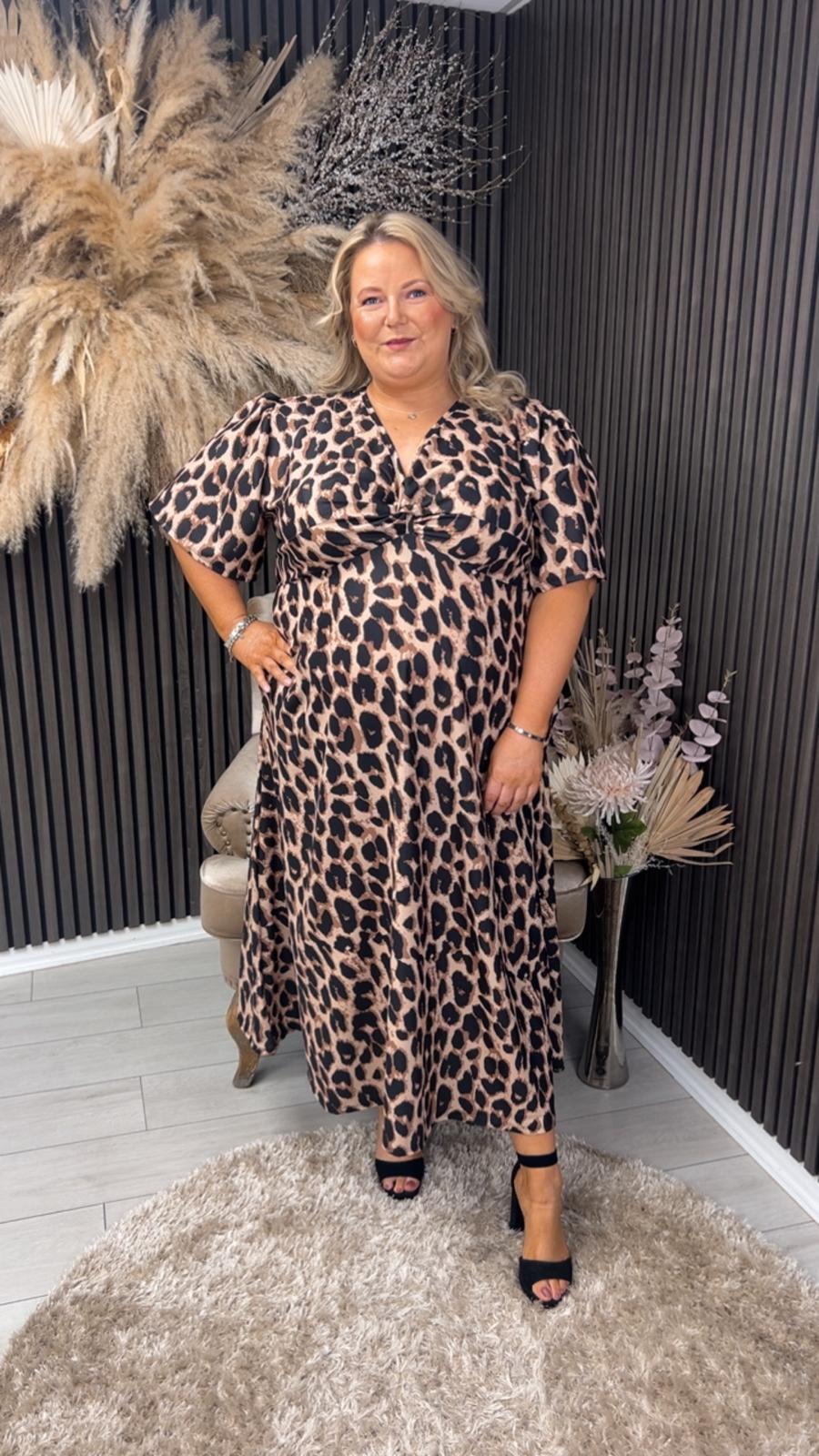 MACKENZIE DRESS - BROWN