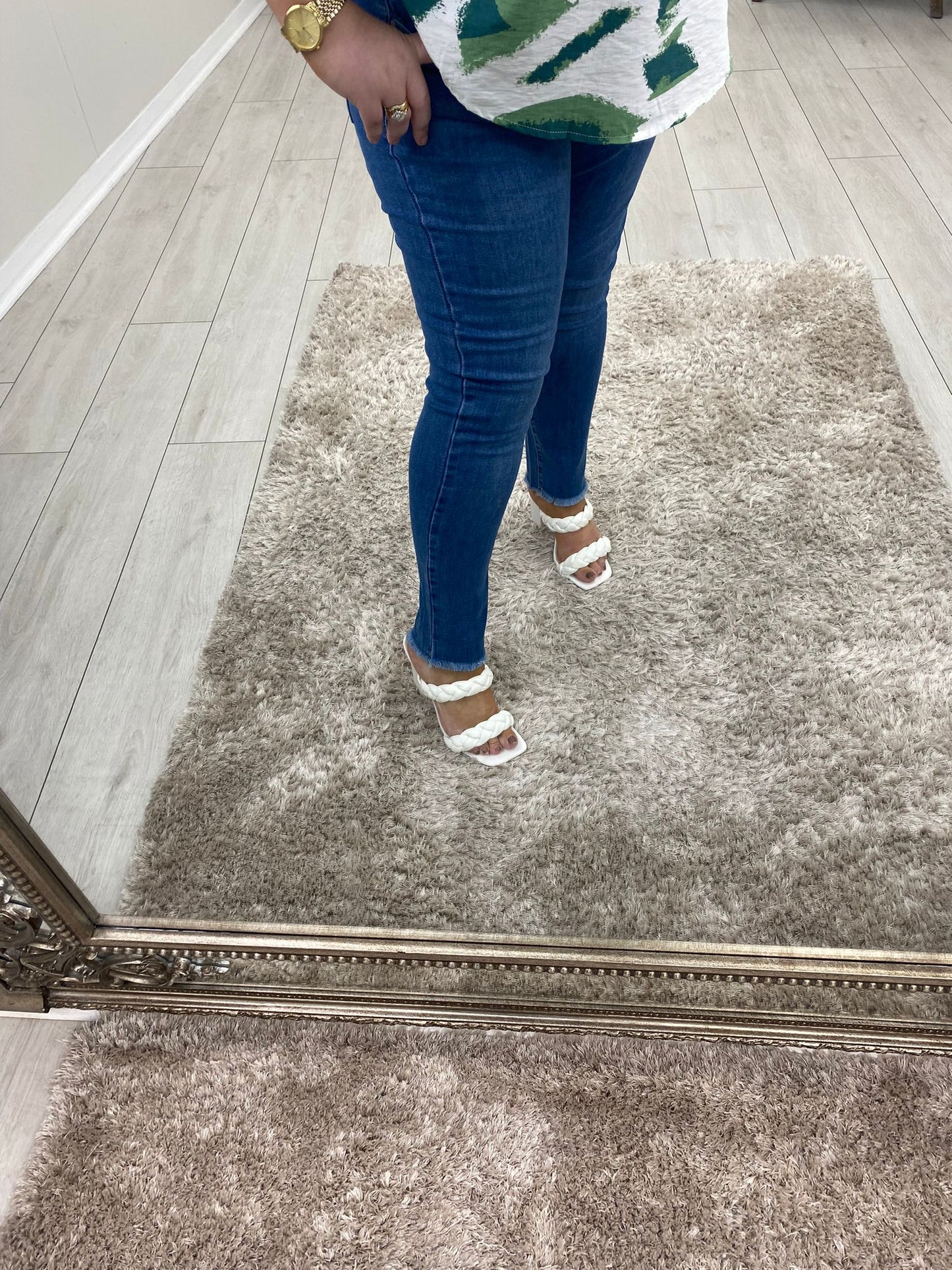THEA JEANS